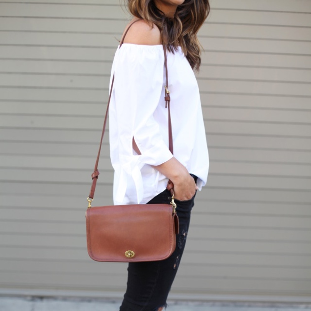 Brown shoulder bag